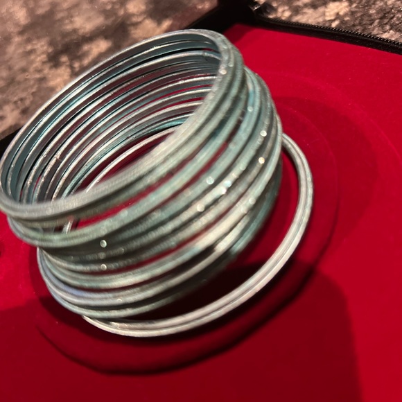 Bangles - Picture 2 of 7